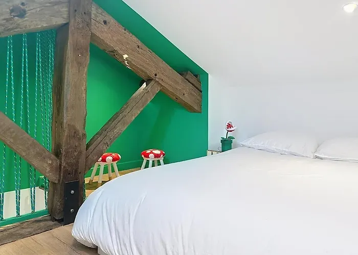 Toulouse-capitole - A Theme Mario