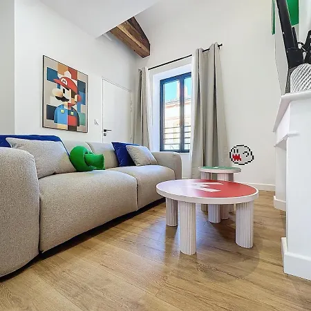 Toulouse-capitole - A Theme Mario *